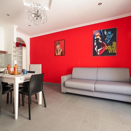 La Dolce Vita Relax - Cozy Apt In Sorrento Lägenhet Exteriör bild