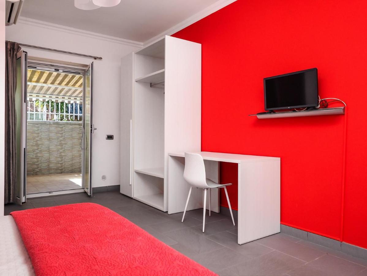La Dolce Vita Relax - Cozy Apt In Sorrento Lägenhet Exteriör bild